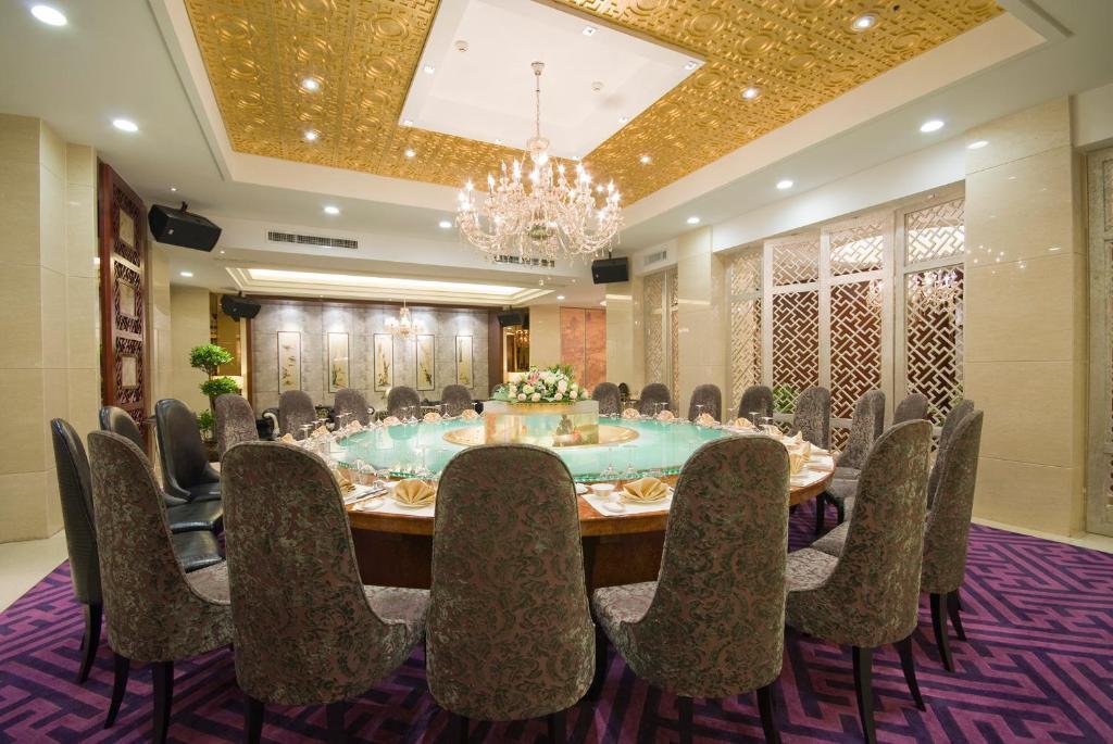 Hongshan Hotel อู่ฮั่น ภายนอก รูปภาพ